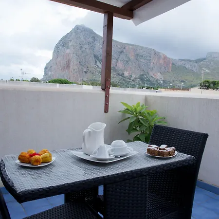 Le Onde Del Mare Bed & Breakfast